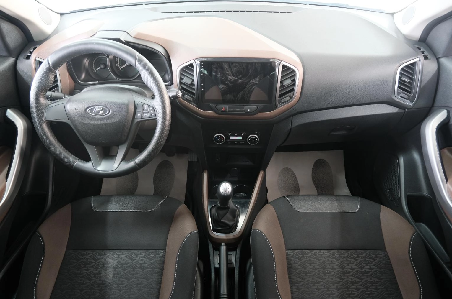 ВАЗ (LADA) XRAY 14 из 25