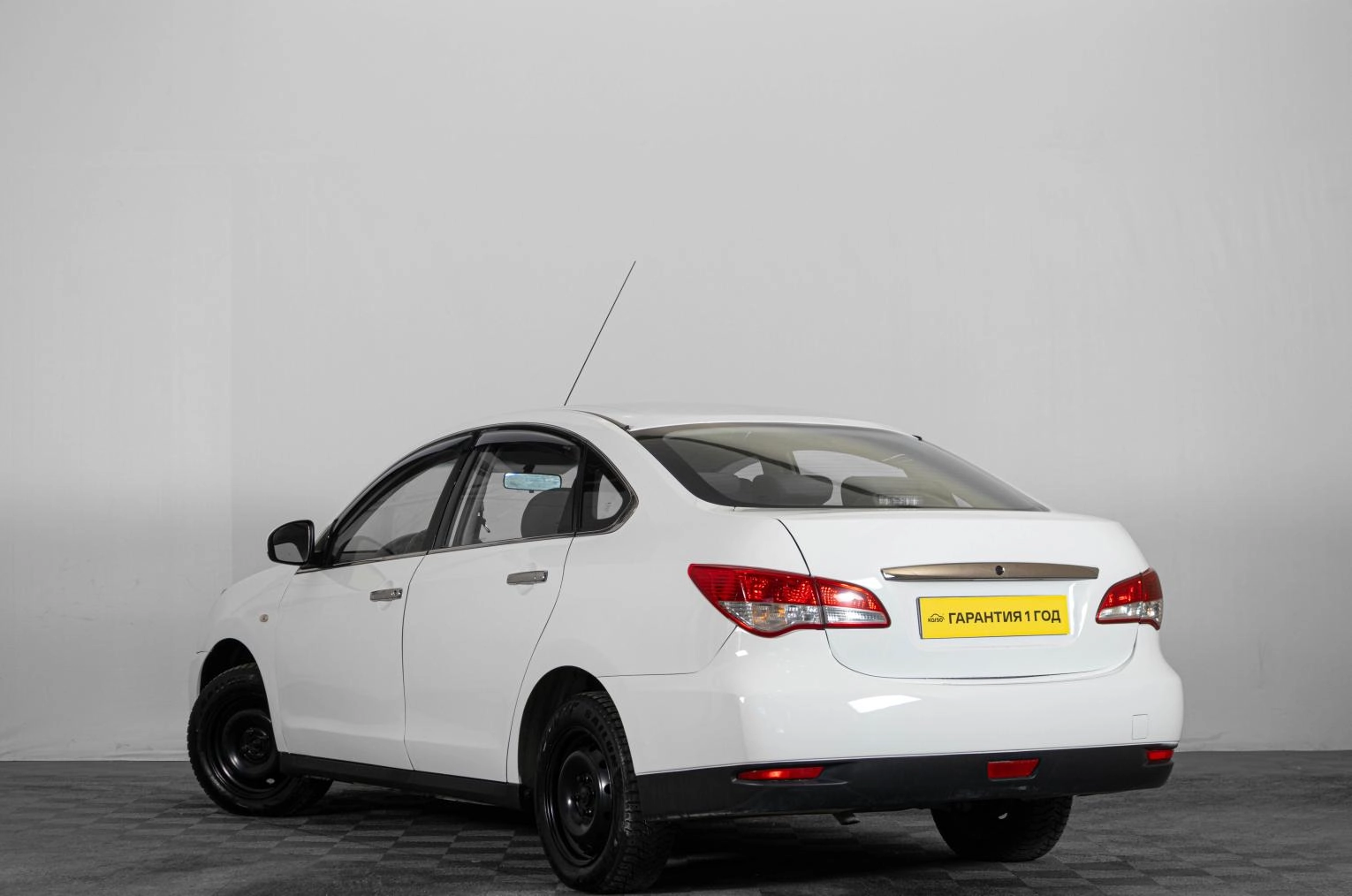 Nissan Almera 6 из 16