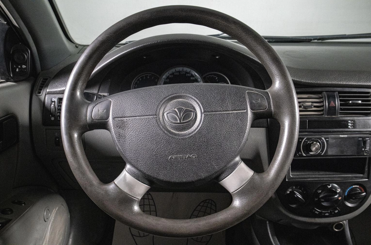 Daewoo Gentra 10 из 16