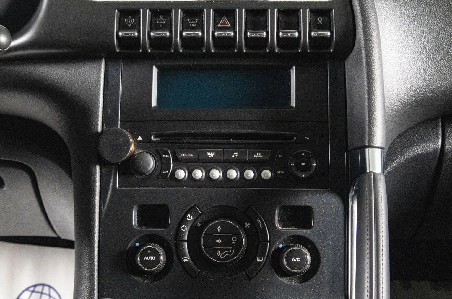 Peugeot 3008 13 из 17