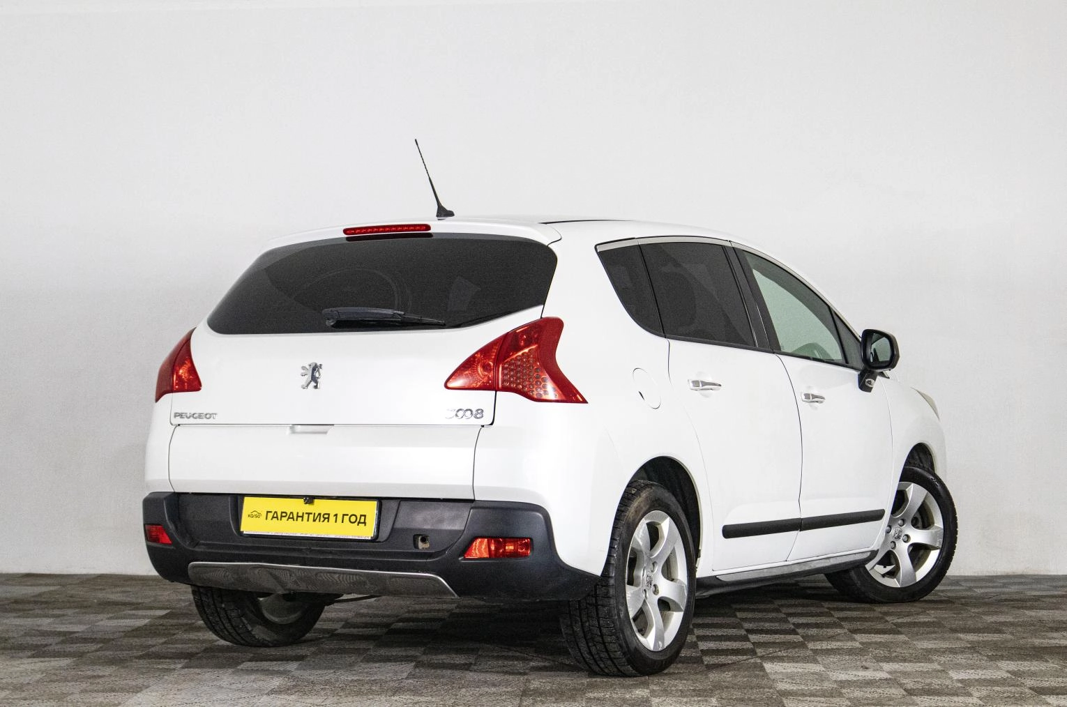 Peugeot 3008 4 из 17