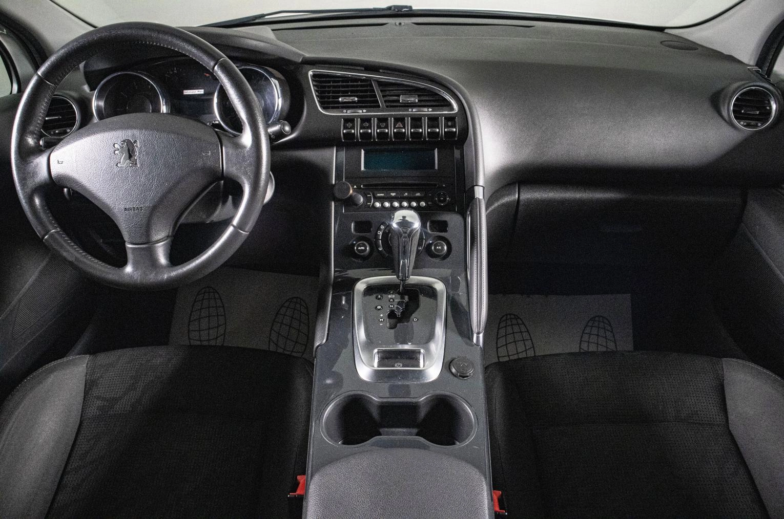 Peugeot 3008 12 из 17
