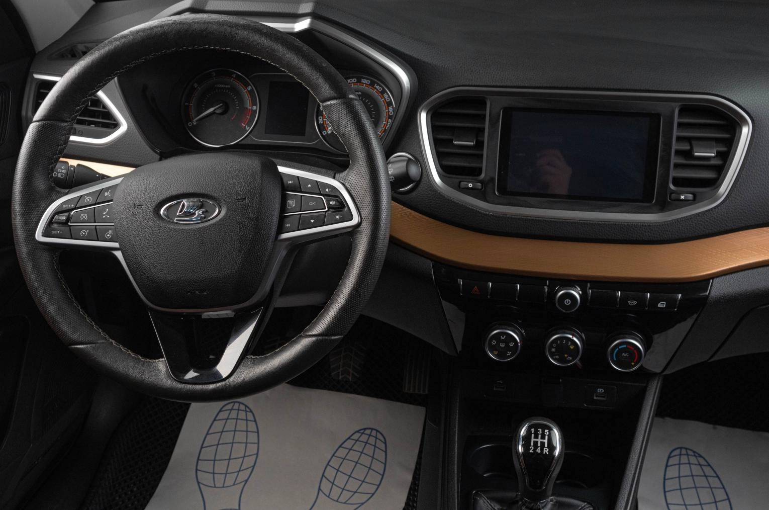 ВАЗ (LADA) Vesta Cross 16 из 19