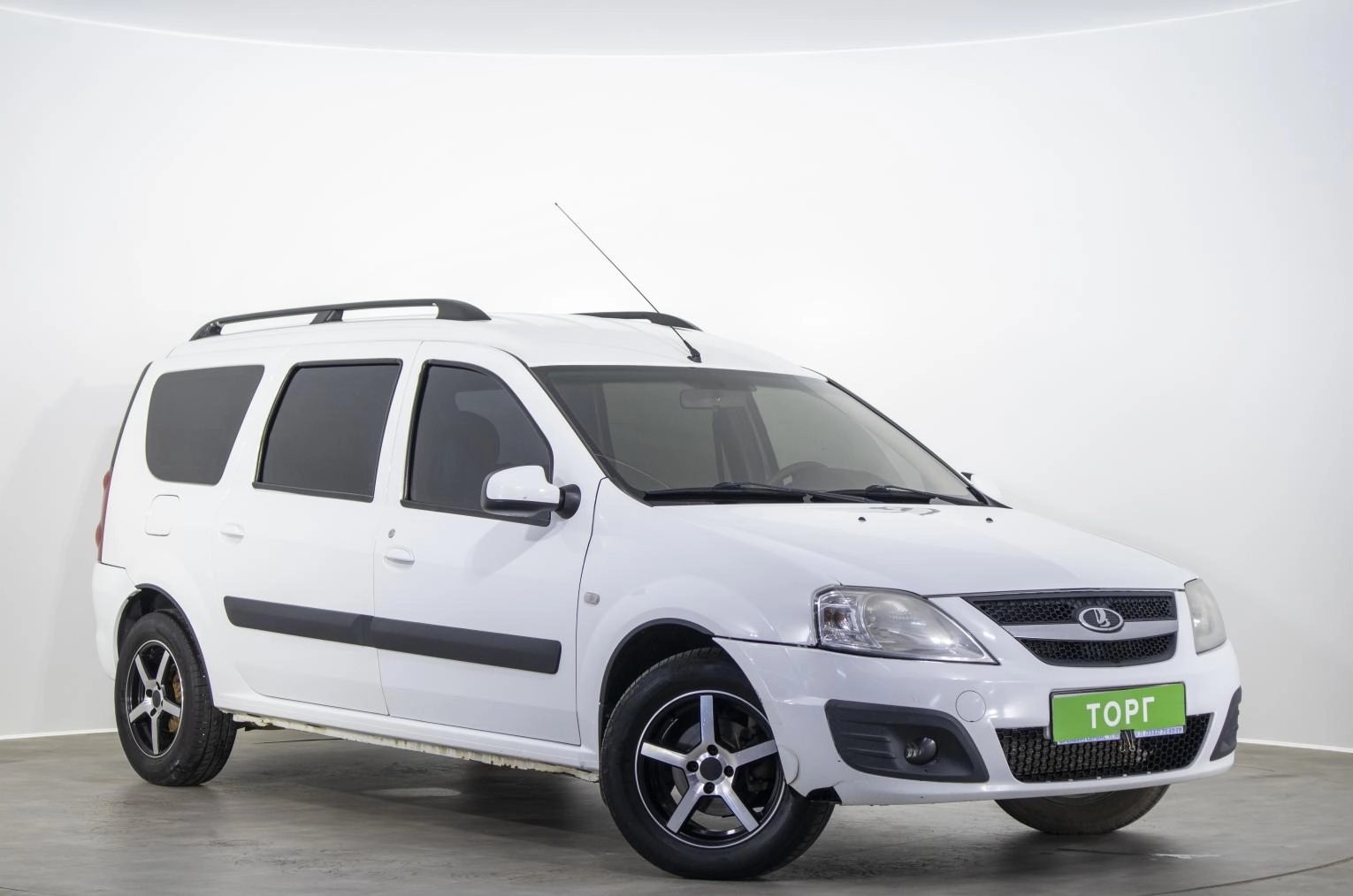 ВАЗ (LADA) Largus 1 из 16