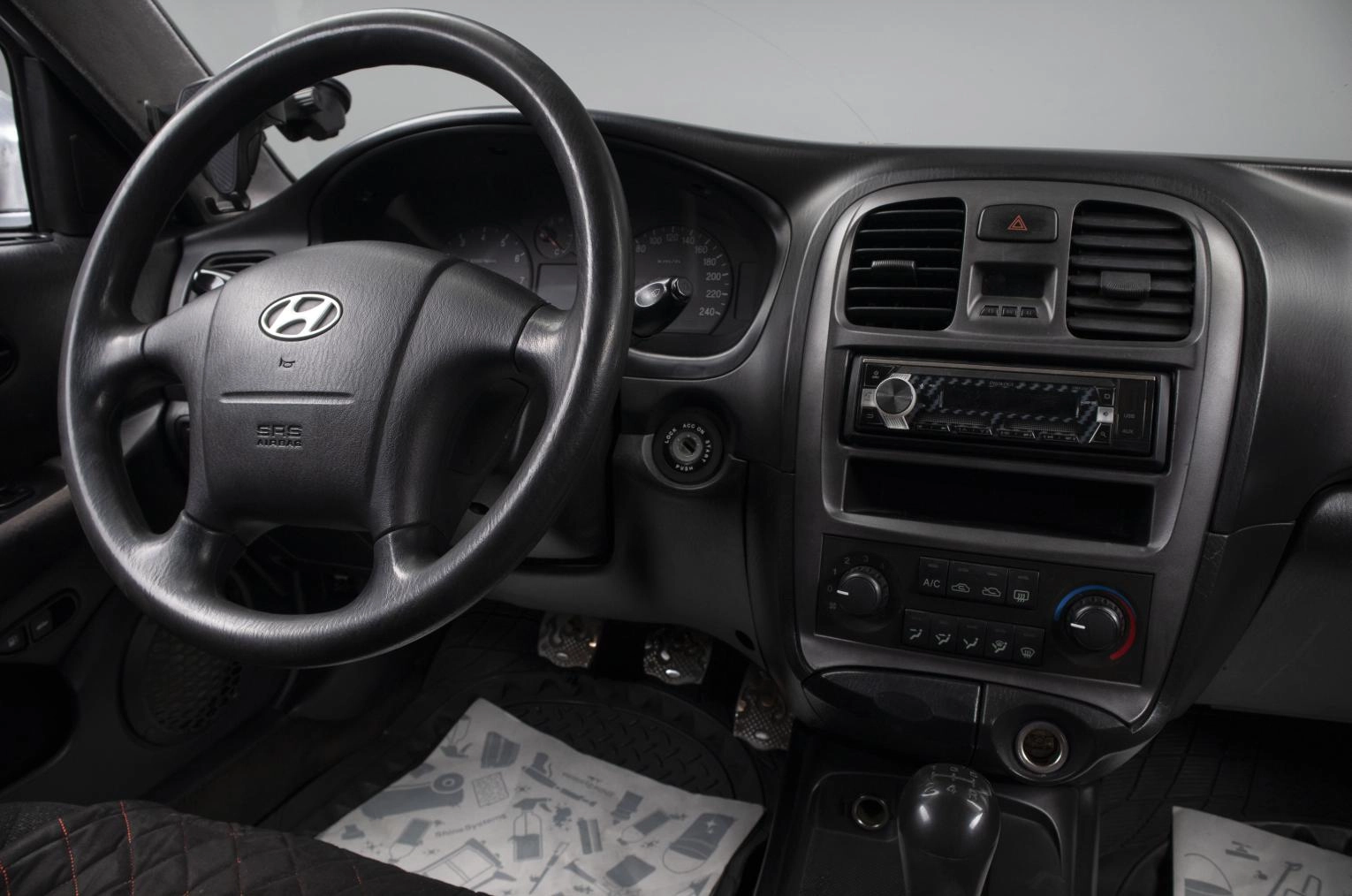Hyundai Sonata 8 из 16