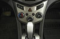 Chevrolet Aveo 15 из 19