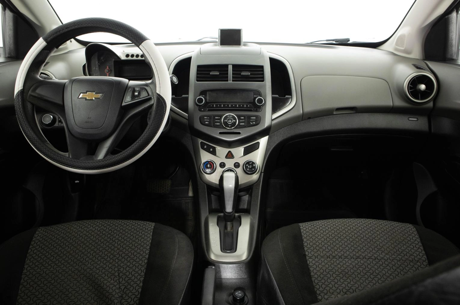 Chevrolet Aveo 12 из 19