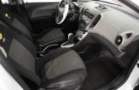 Chevrolet Aveo 10 из 19
