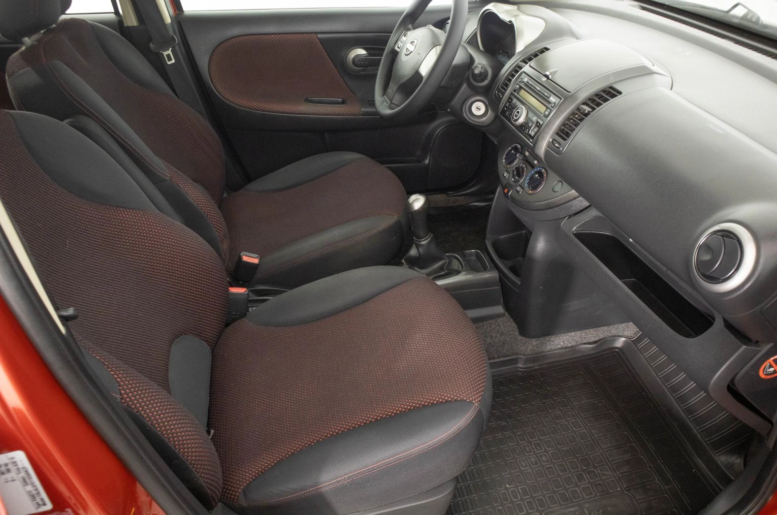 Nissan Note 11 из 21