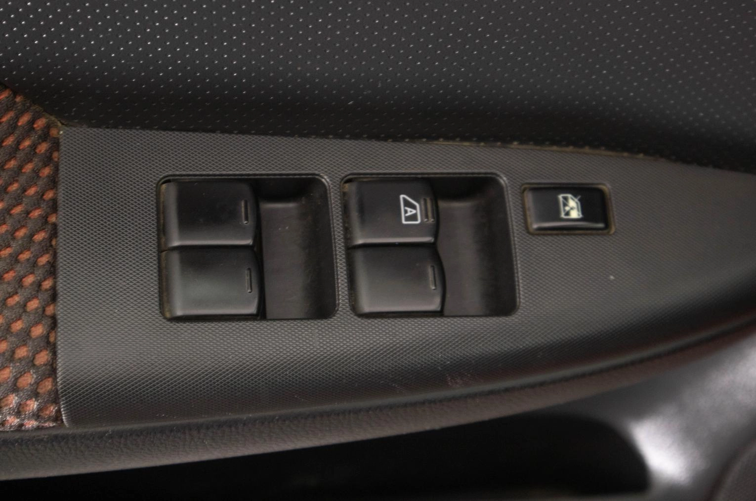 Nissan Note 21 из 21