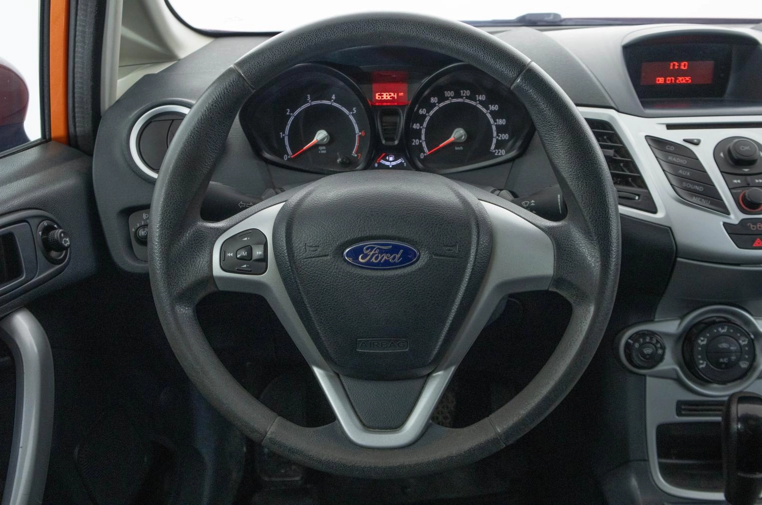 Ford Fiesta 19 из 19