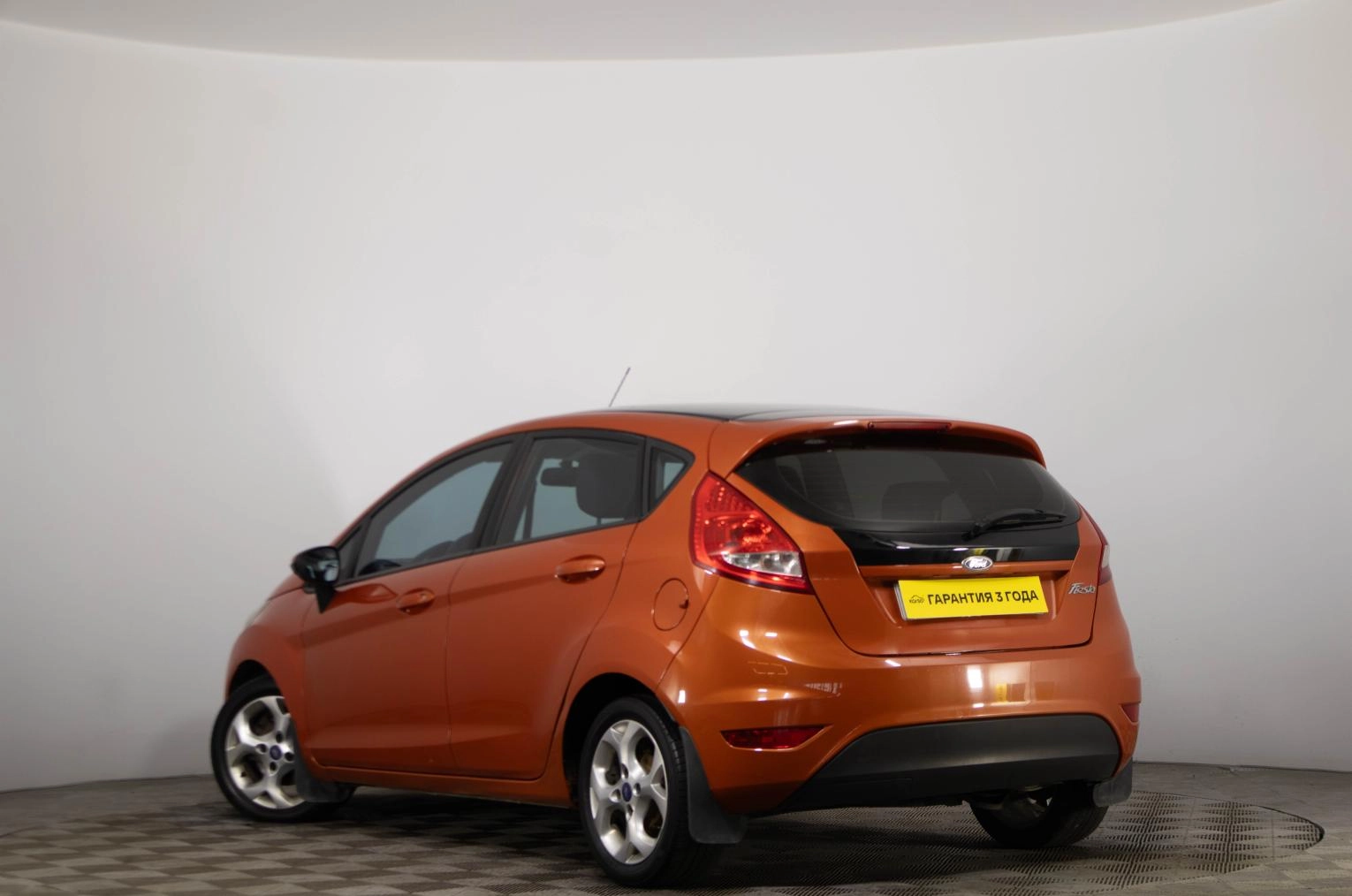 Ford Fiesta 4 из 19