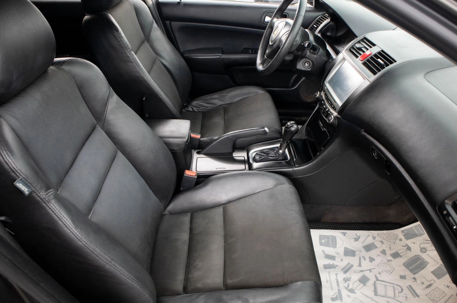 Honda Accord 21 из 24