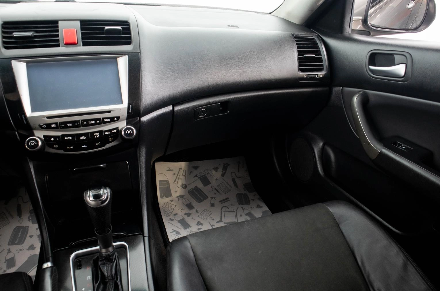 Honda Accord 20 из 24