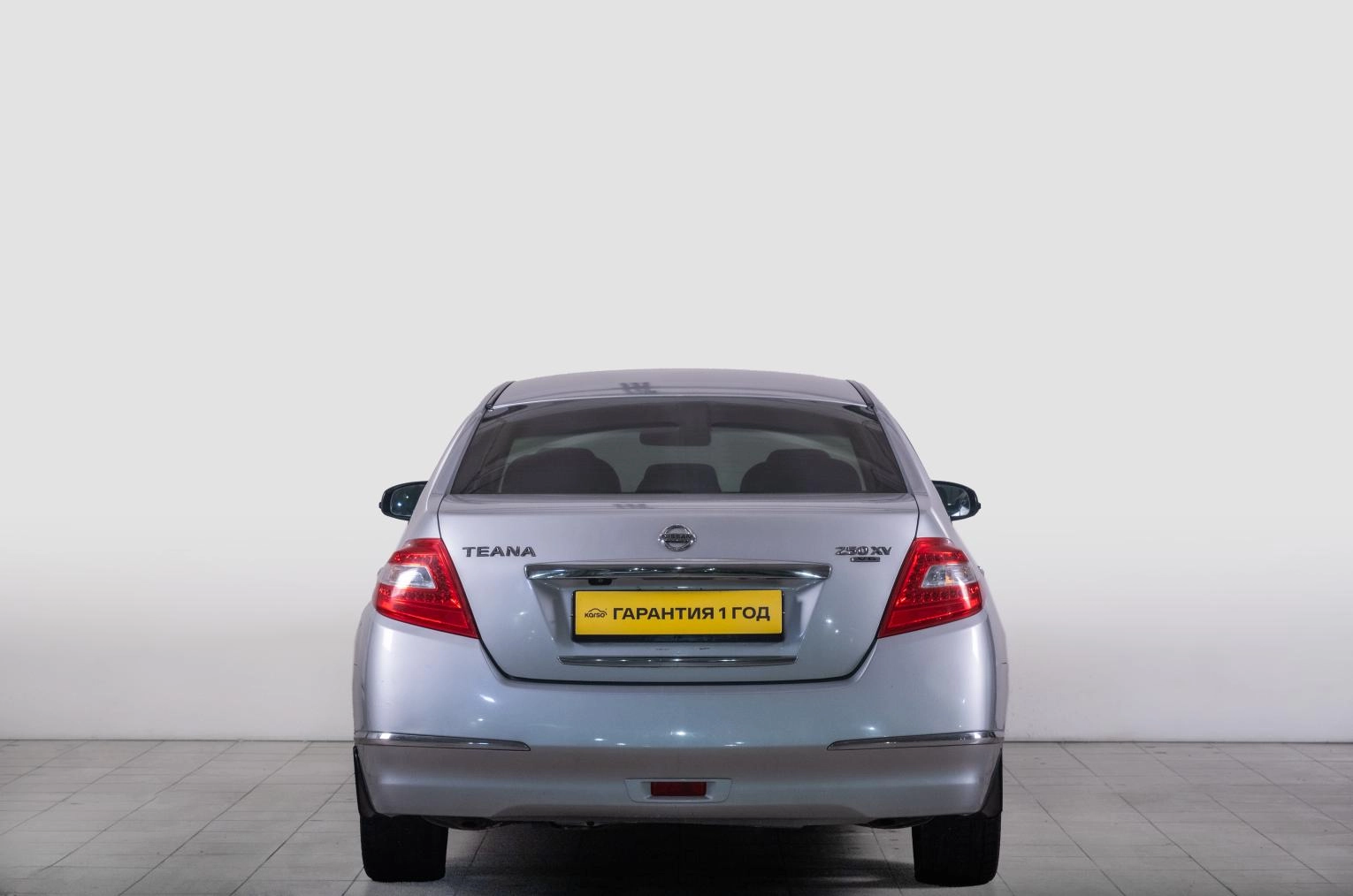 Nissan Teana 4 из 22