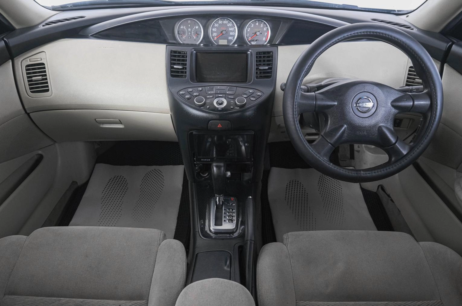 Nissan Primera 13 из 19