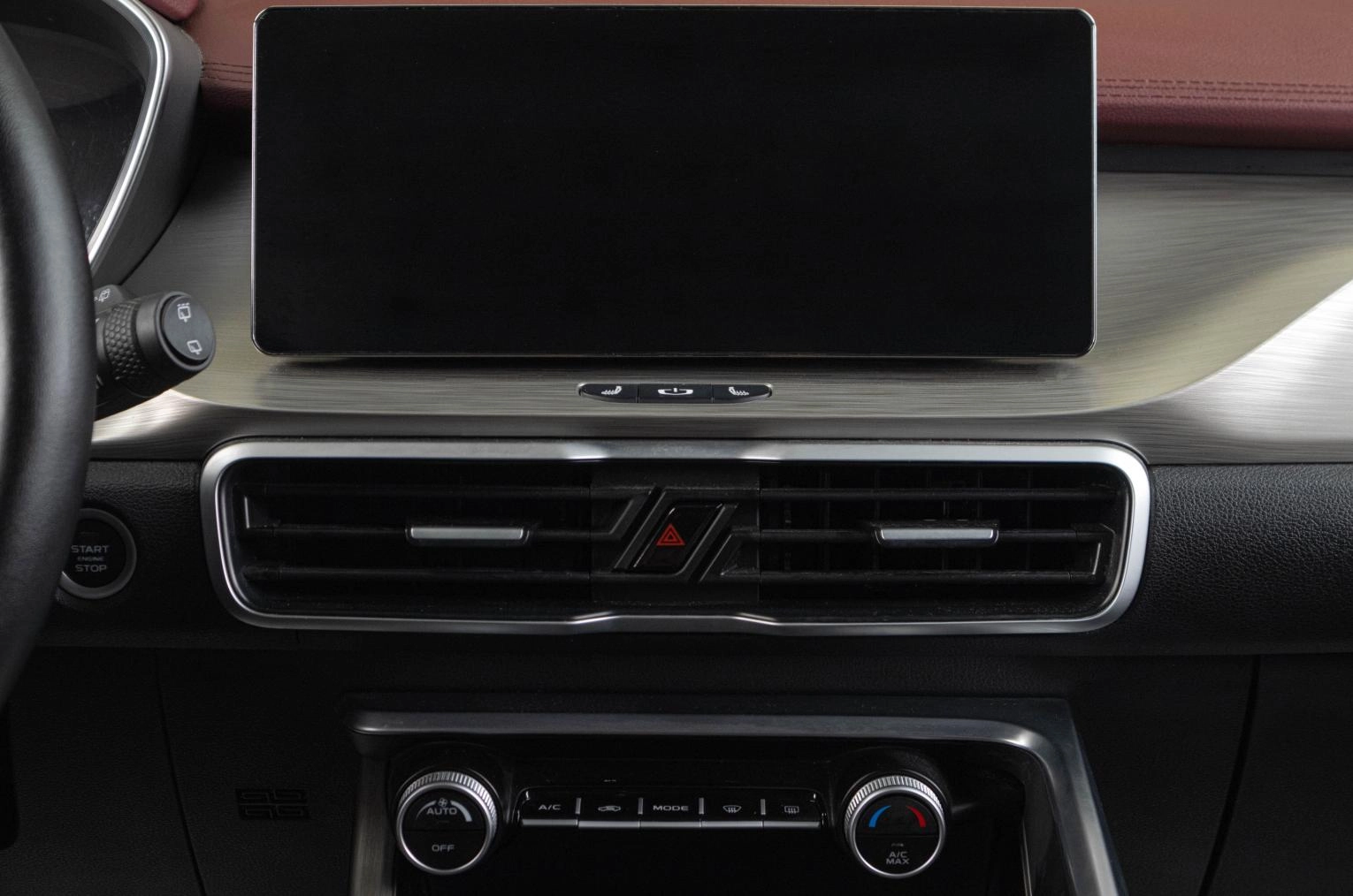 Geely Coolray 14 из 21
