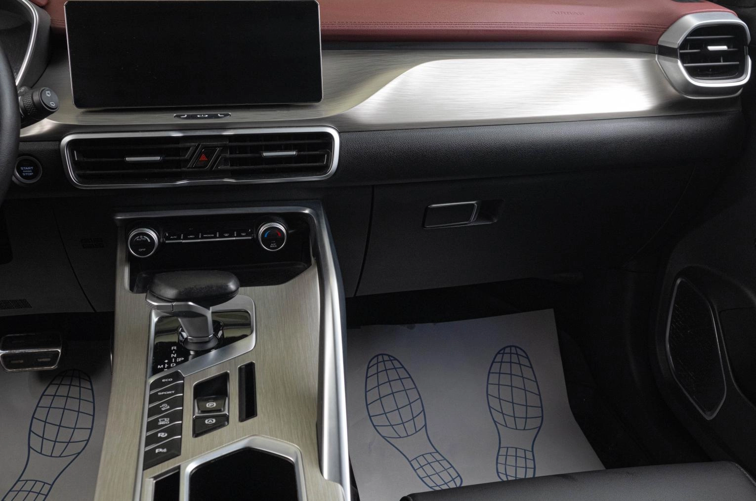 Geely Coolray 17 из 21