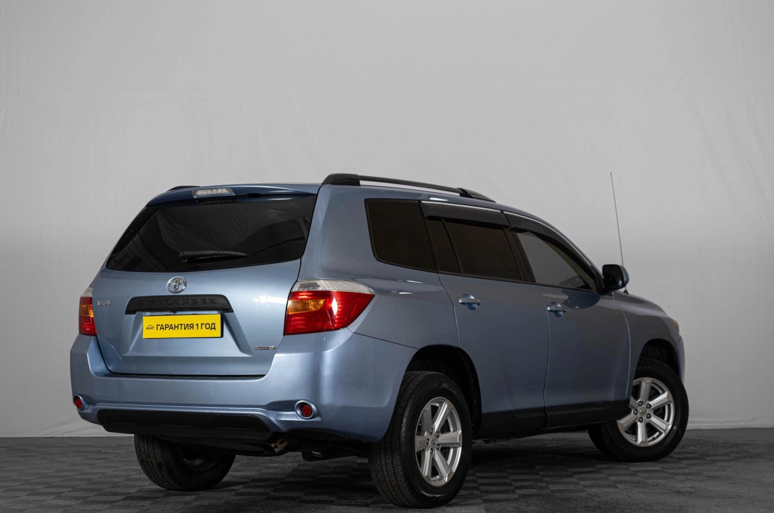 Toyota Highlander 4 из 18