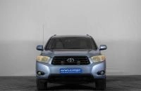 Toyota Highlander 2 из 18