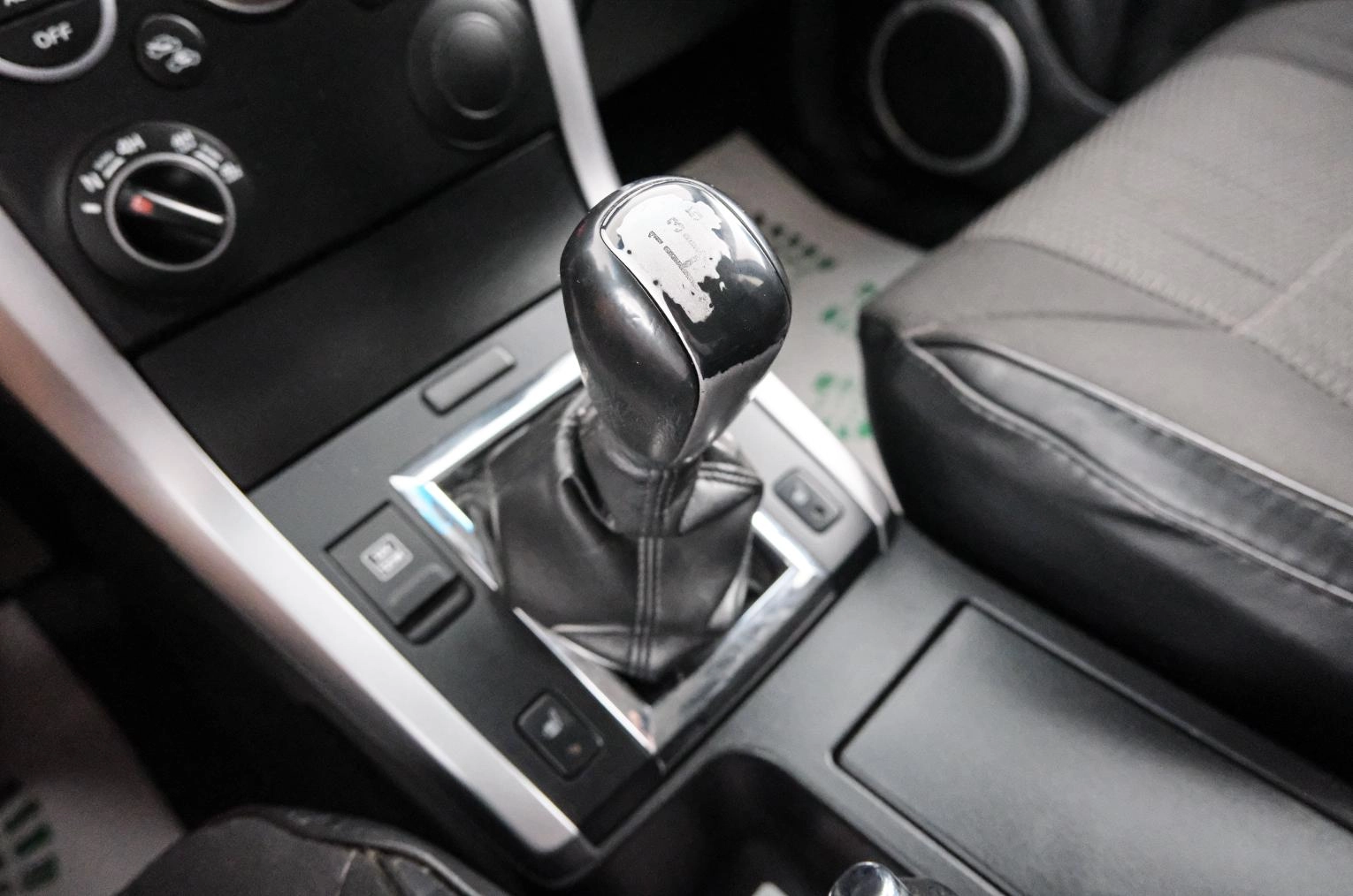 Suzuki Grand Vitara 16 из 23