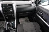 Suzuki Grand Vitara 11 из 23