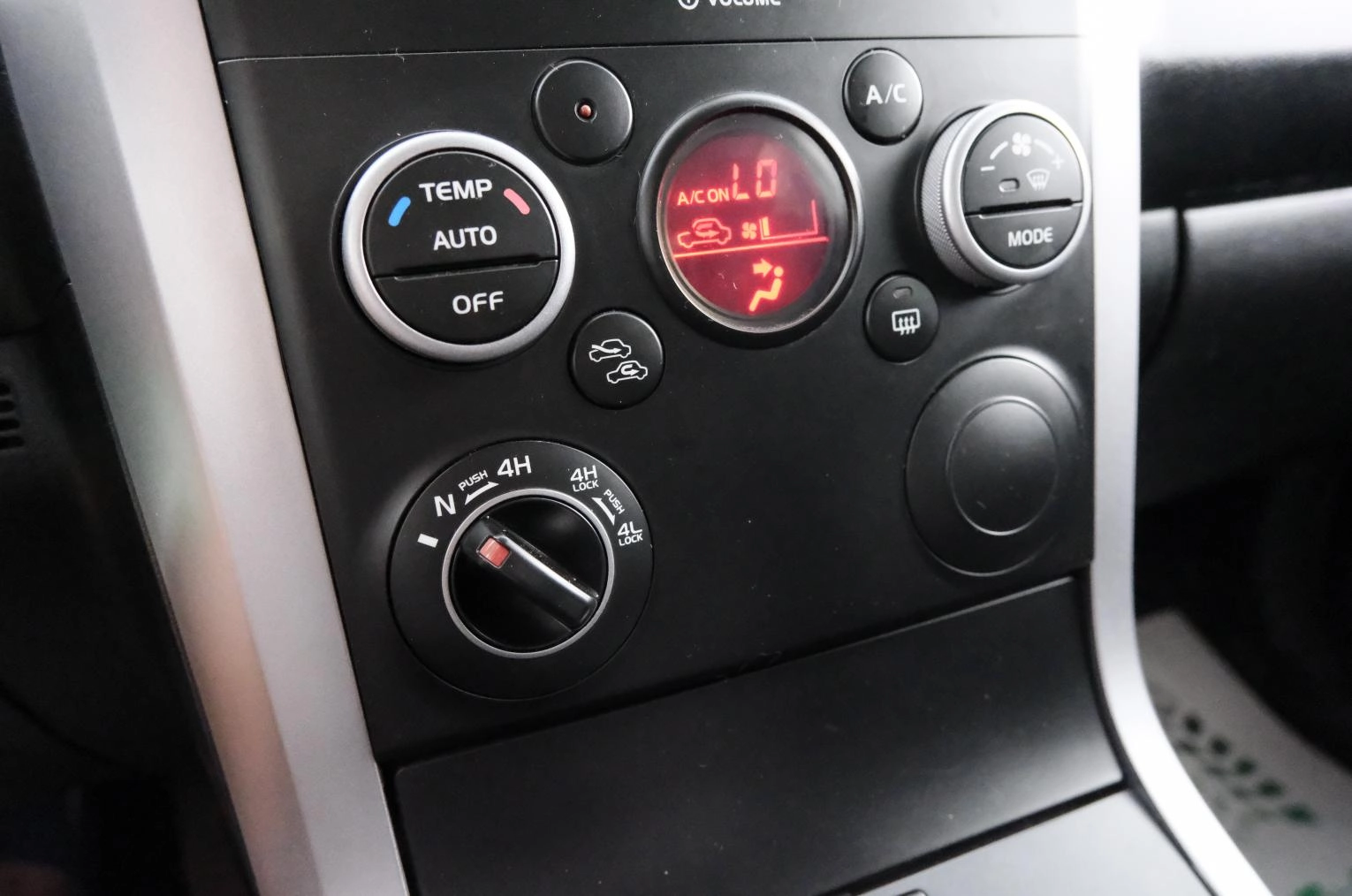 Suzuki Grand Vitara 17 из 23