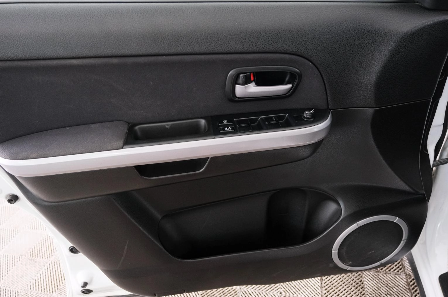 Suzuki Grand Vitara 20 из 23