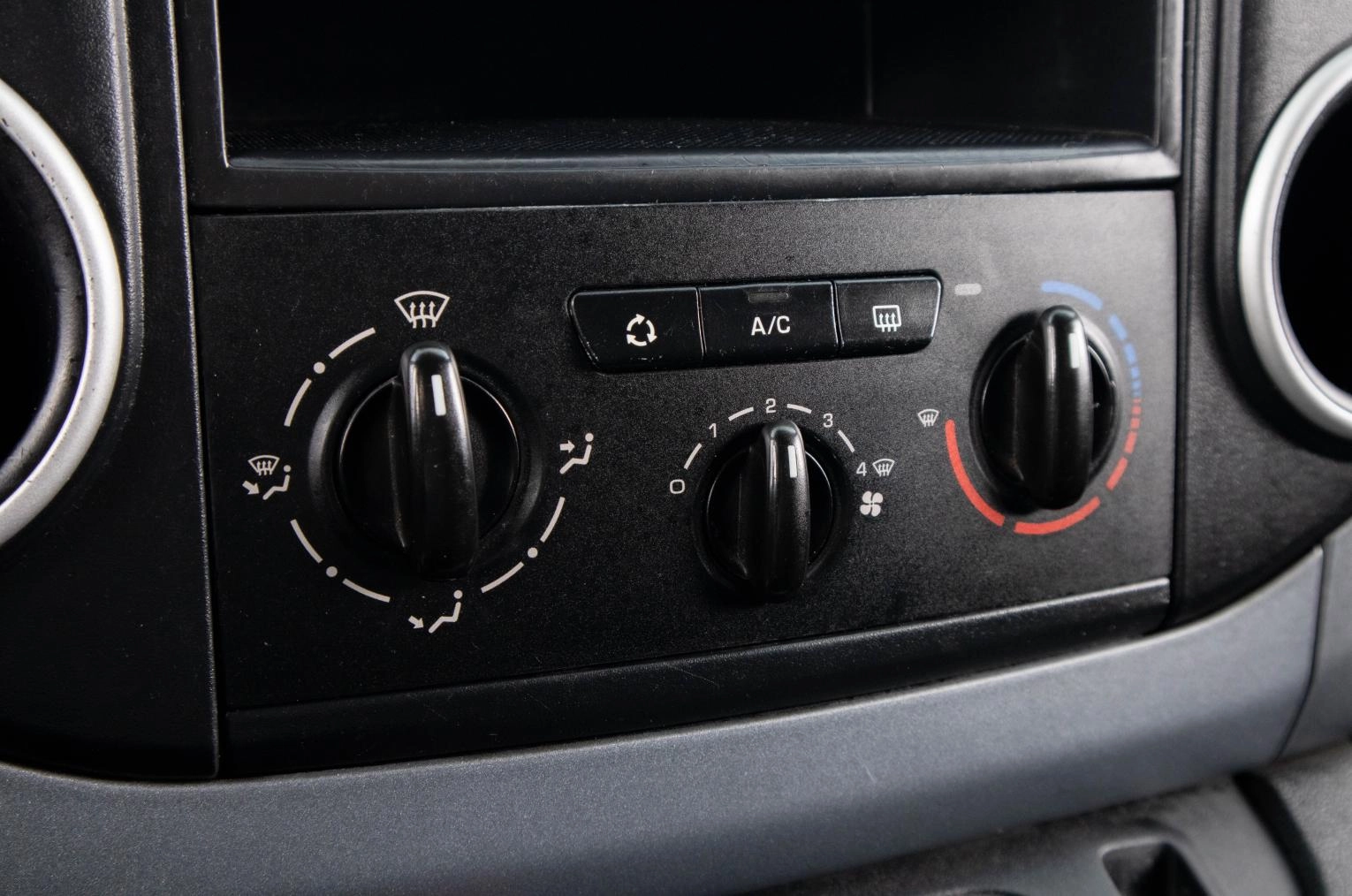 Citroen Berlingo 16 из 24