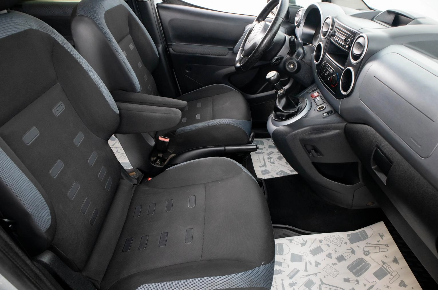 Citroen Berlingo 20 из 24
