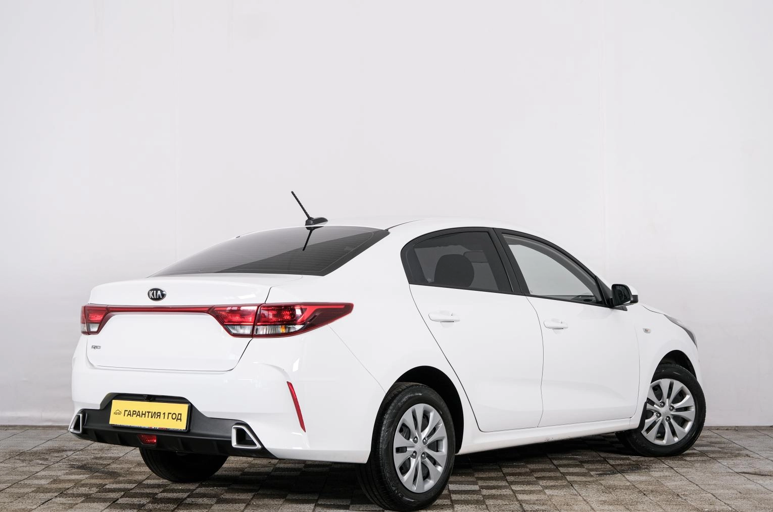 KIA Rio 6 из 23