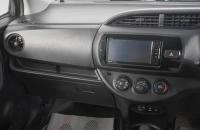 Toyota Vitz 12 из 23