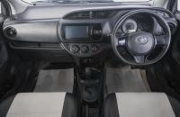 Toyota Vitz 13 из 23