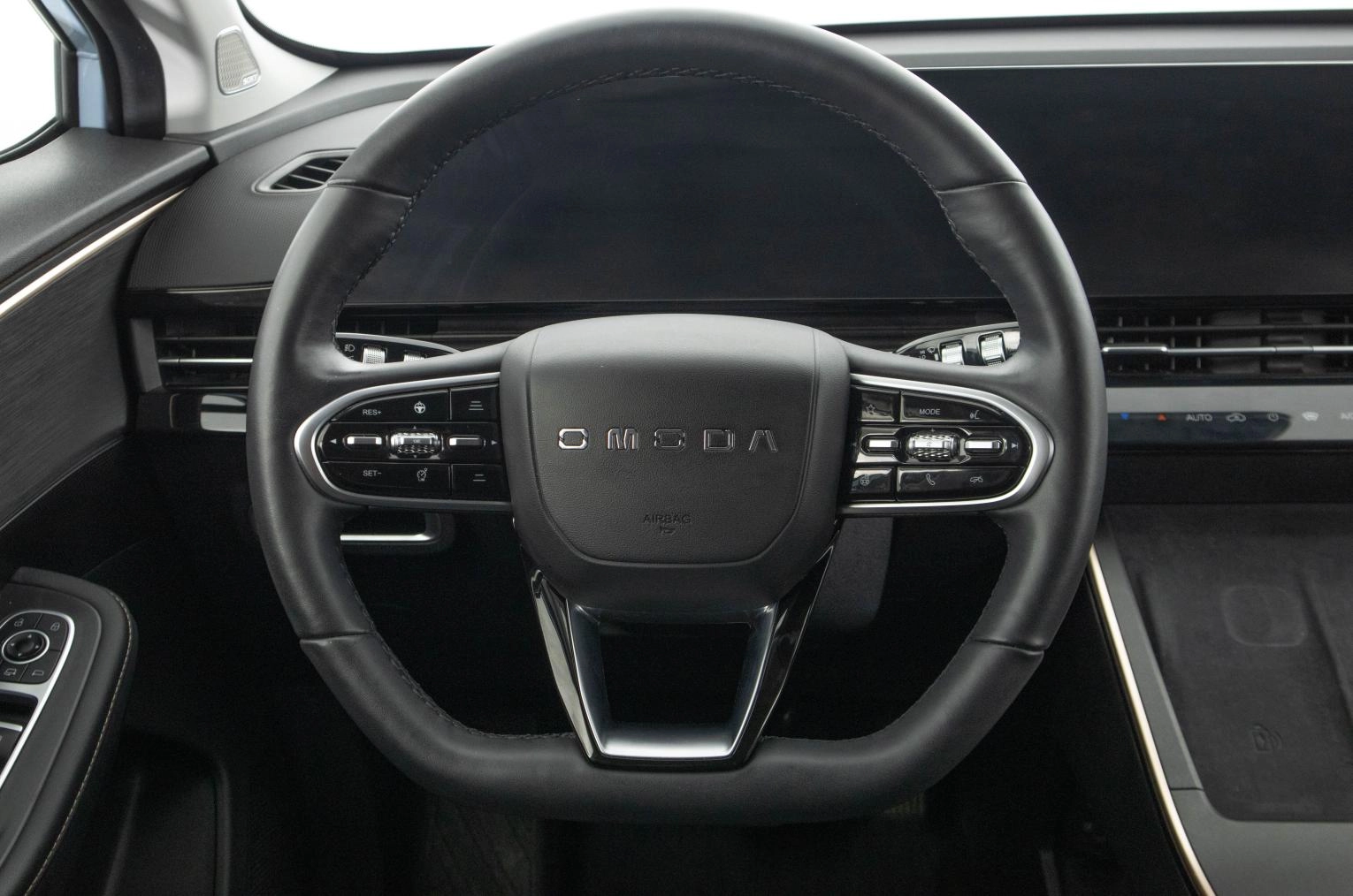 Omoda C5 20 из 24
