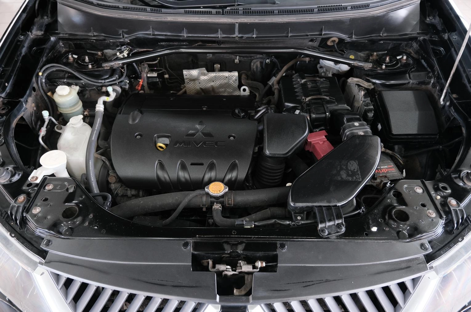 Mitsubishi Outlander 26 из 27