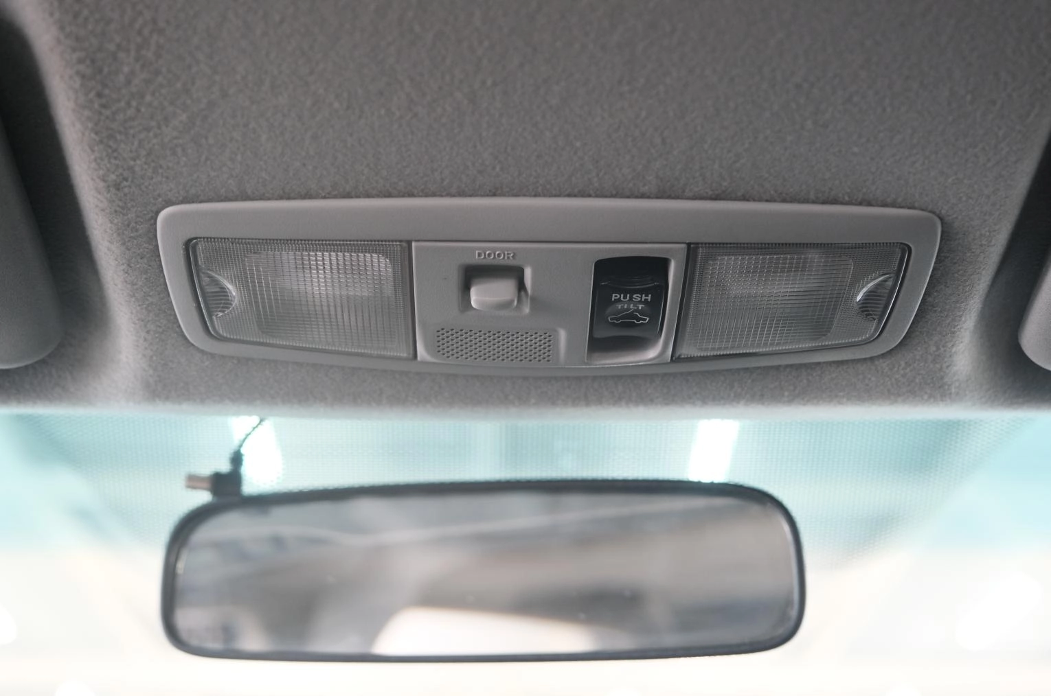 Mitsubishi Outlander 18 из 27