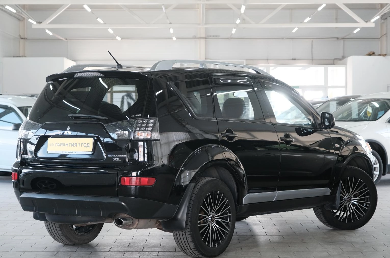 Mitsubishi Outlander 6 из 27