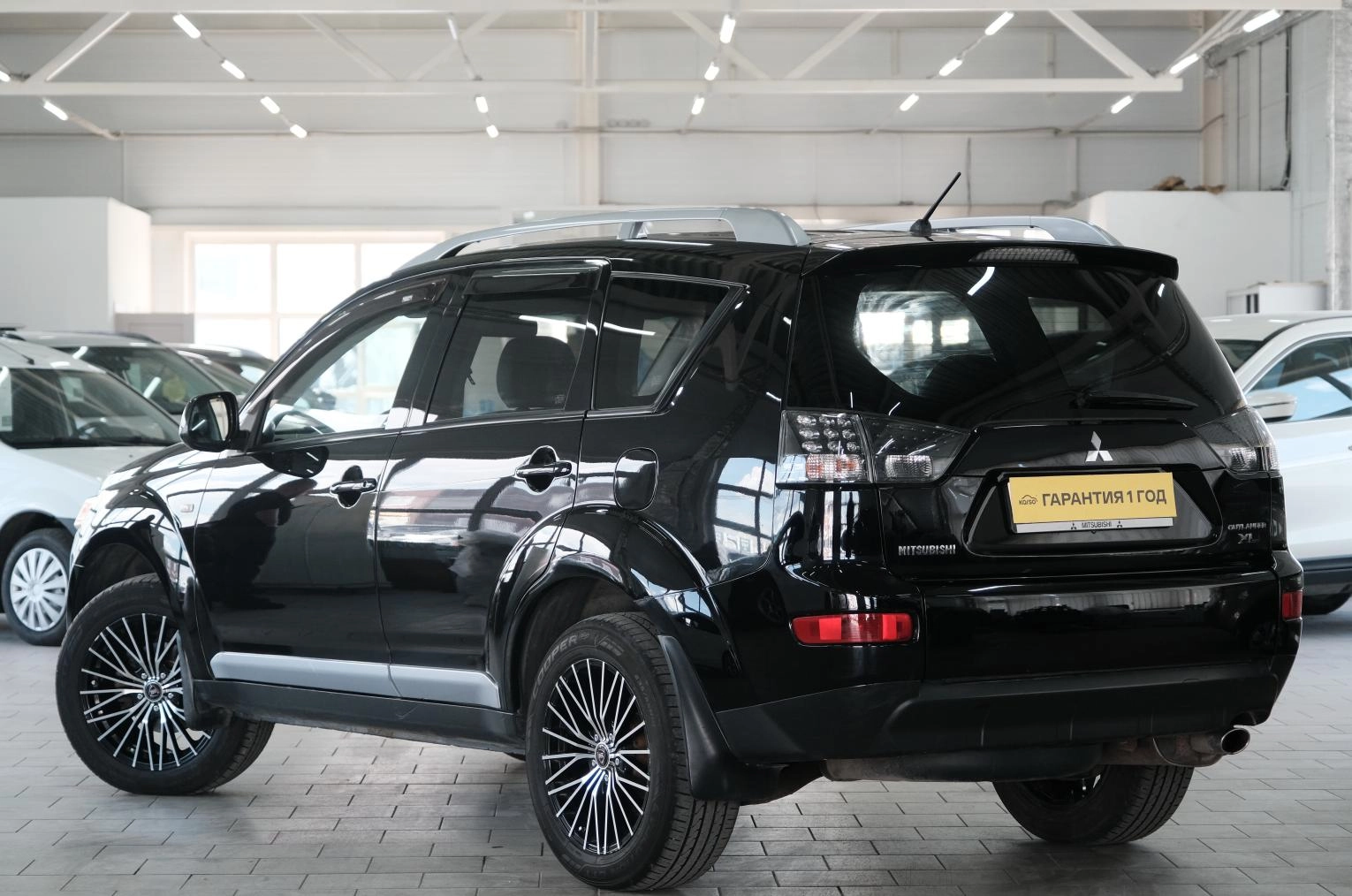 Mitsubishi Outlander 4 из 27