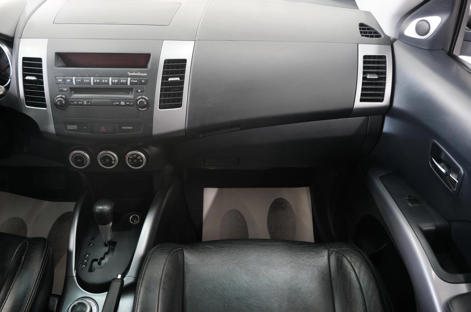Mitsubishi Outlander 21 из 27