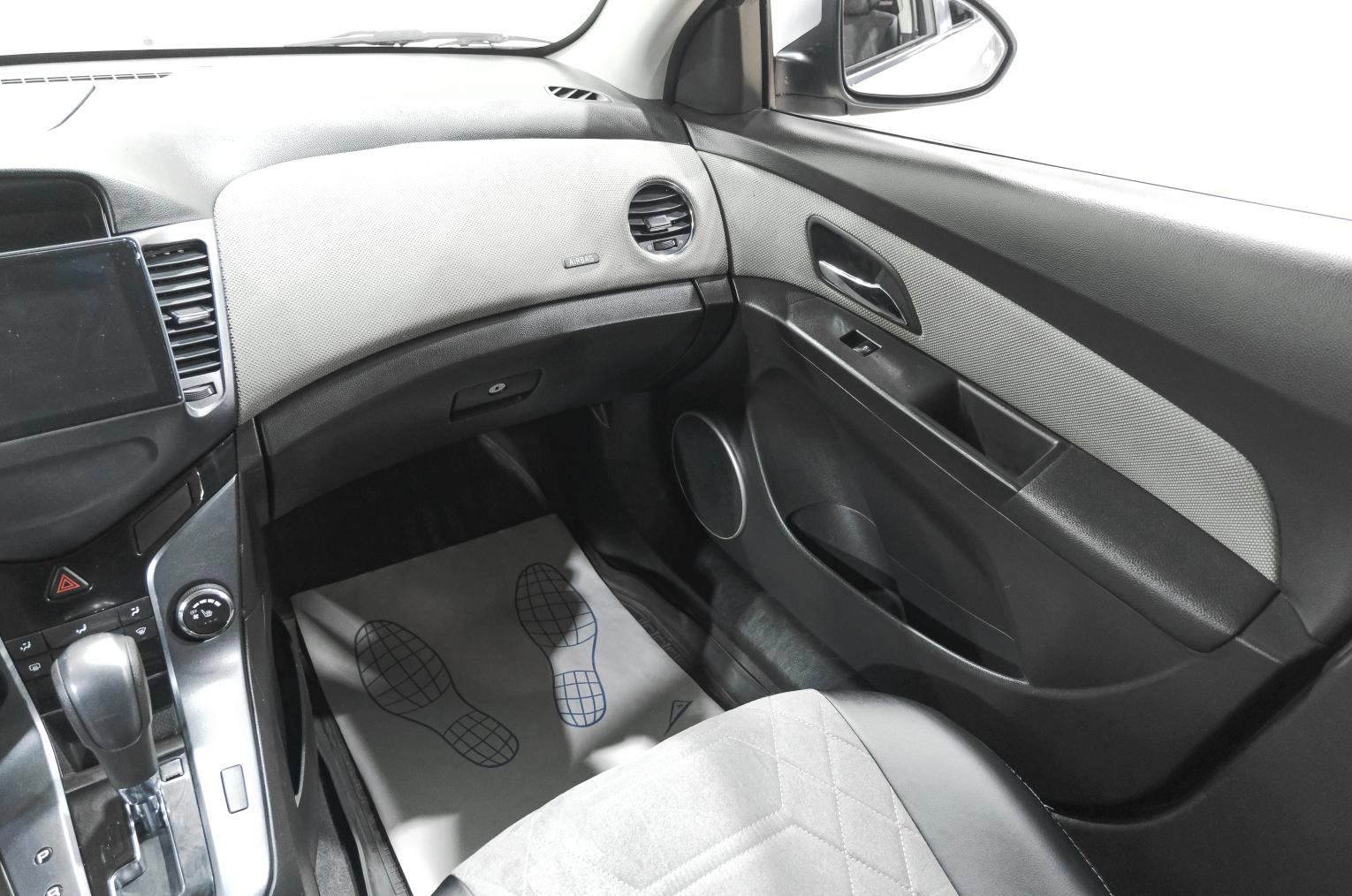 Chevrolet Cruze 11 из 22