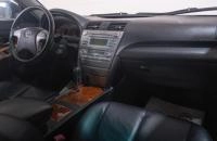 Toyota Camry 9 из 21