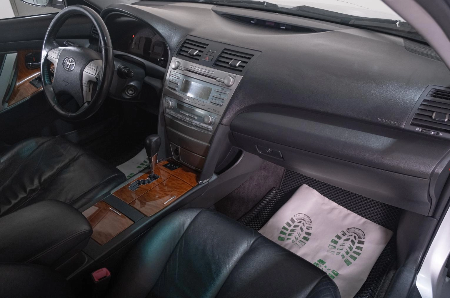 Toyota Camry 10 из 21