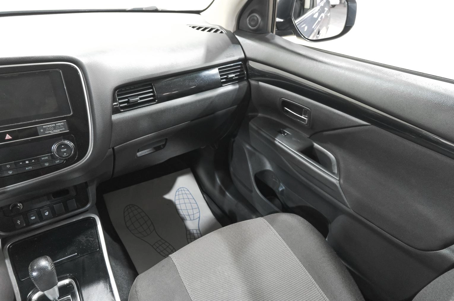 Mitsubishi Outlander 11 из 27