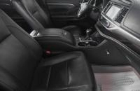 Toyota Highlander 10 из 26