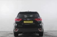 Toyota Highlander 5 из 26
