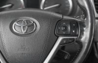Toyota Highlander 16 из 26