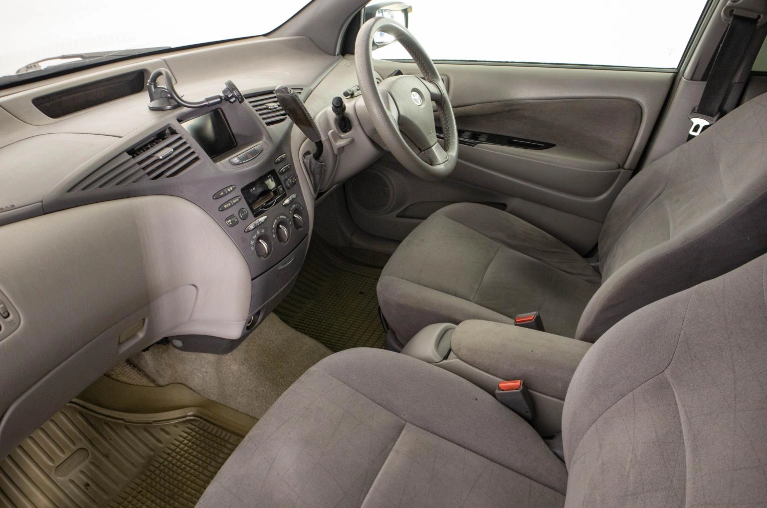 Toyota Prius 10 из 20
