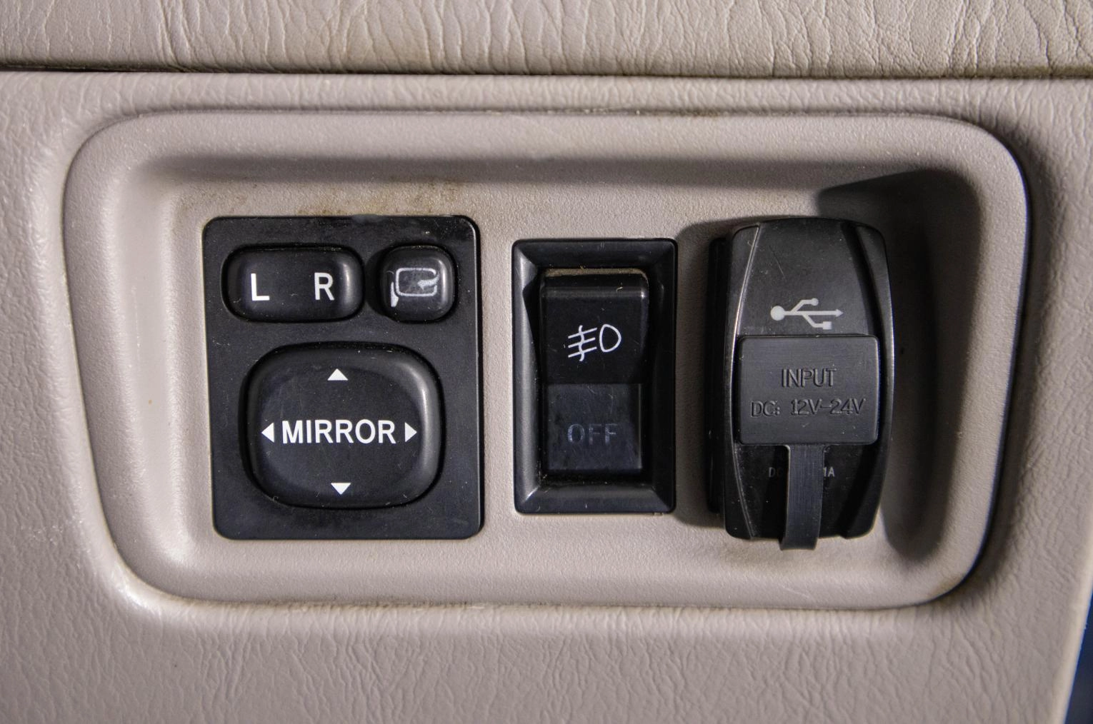Toyota Prius 20 из 20