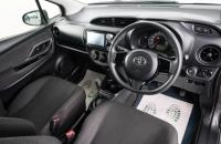 Toyota Vitz 8 из 25
