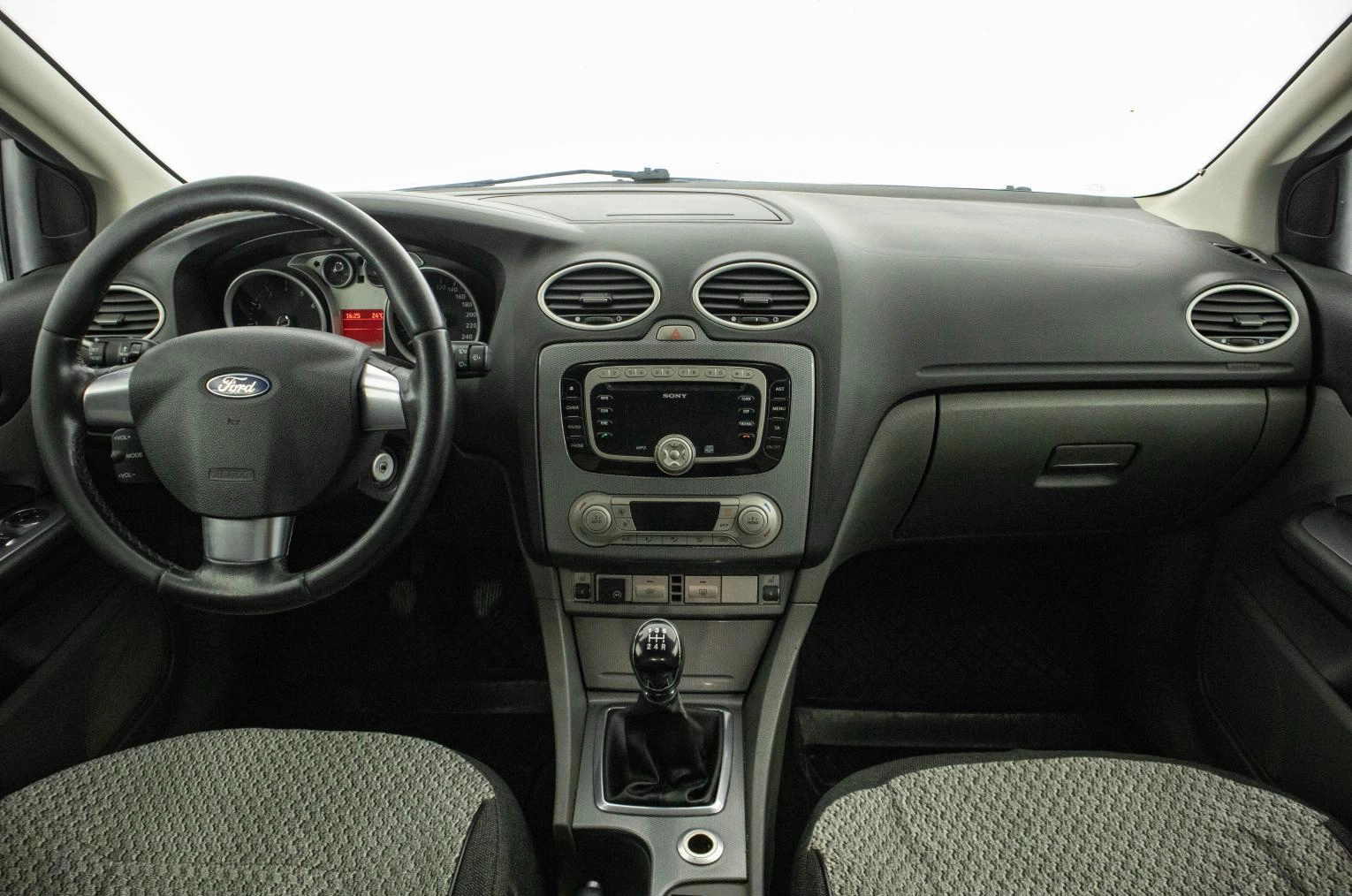 Ford Focus 13 из 23